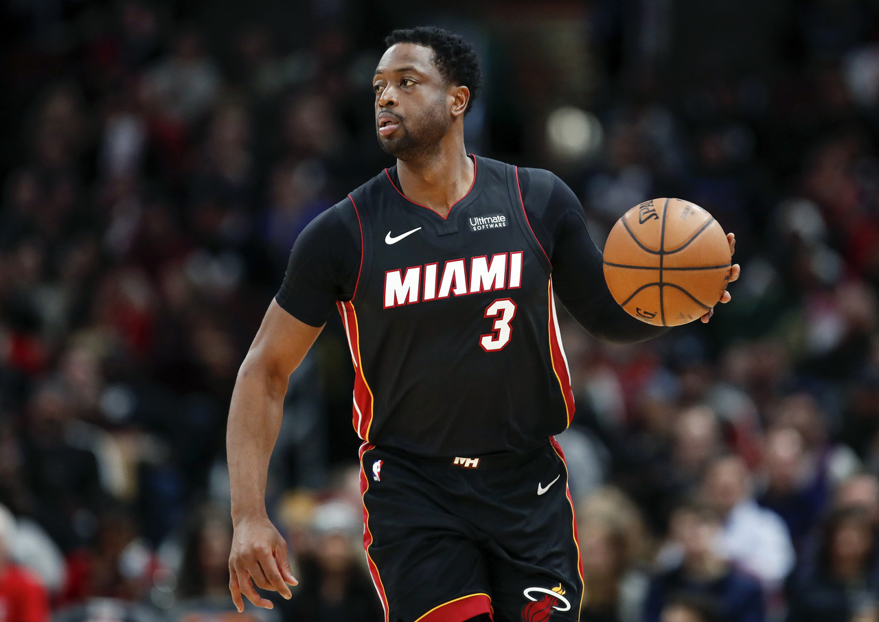 世俱杯赛程-2009年的今天：韦德30投17中&amp;罚球15中14 爆砍50分5板5助