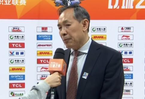 世俱杯官方-许利民：威廉姆斯打得很好，无私的球风会在季后赛给球队巨大帮助
